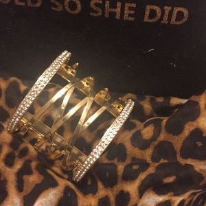 Gorgeous gold and stone bracelet